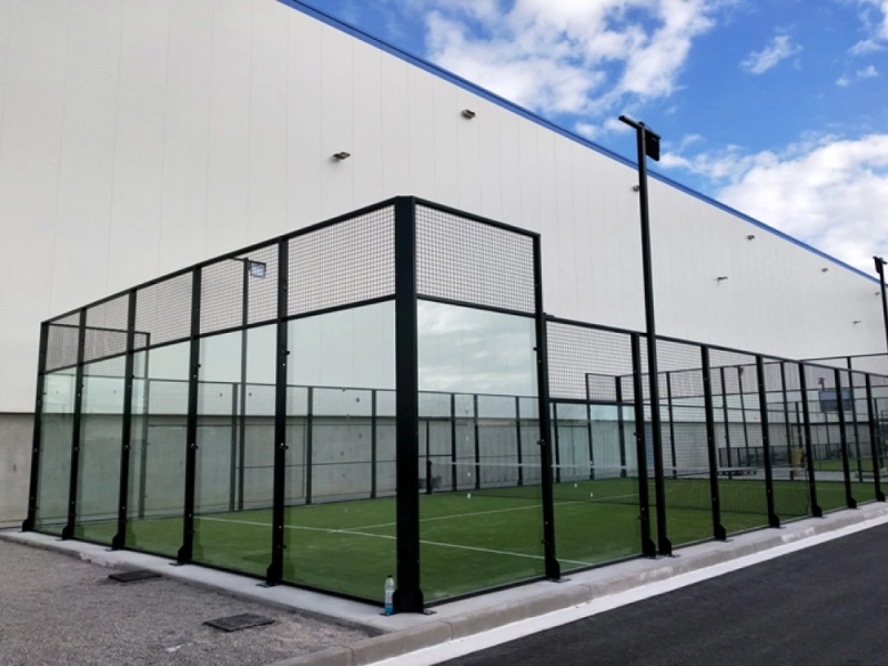 Fotografía de una pista de pádel Sport Avance